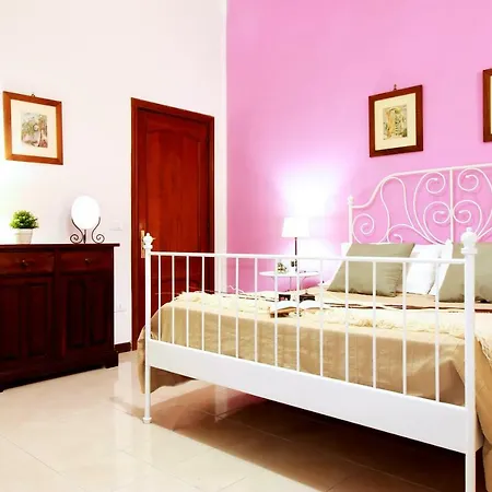 Marigliano ماسّا لوبْرينسِ